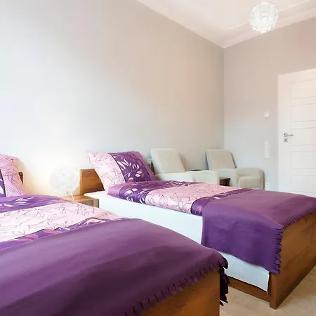 Mikolajska Apartmán *